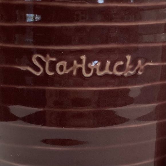 New Starbucks 2009 retired mug - Picture 4 of 6